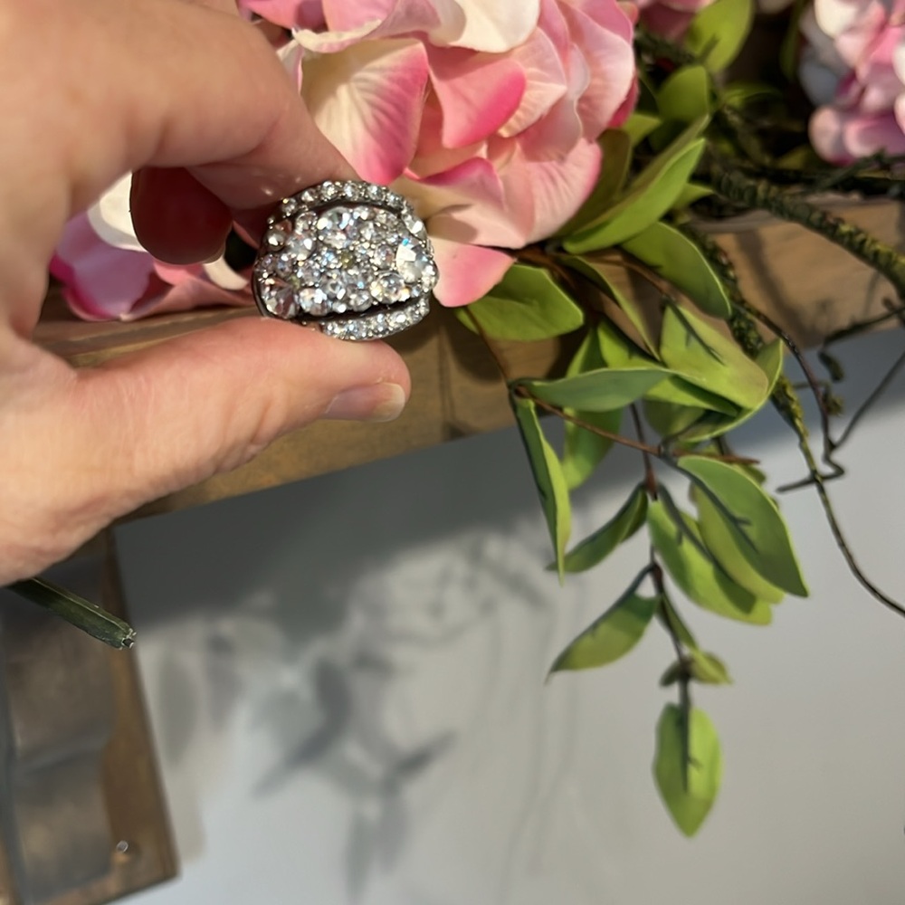 Big Rhinestone Ring Wedding Cocktail Expanday - Picture 14 of 16